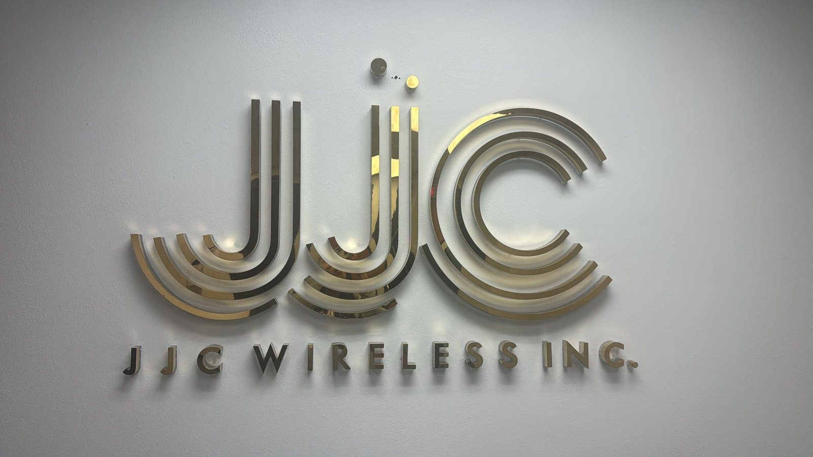 JJC Wireless Halo-Lit Lobby Sign