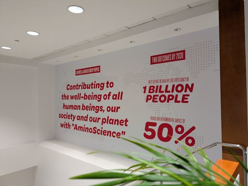 Point of purchase signage