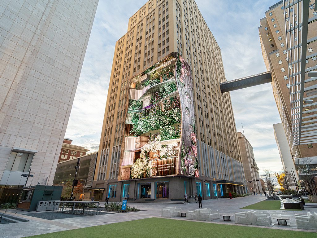 ATT-Discovery-District-Media-Wall-at-dallas