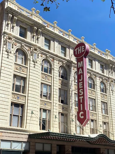 The-Majestic-Theatre-at-dallas